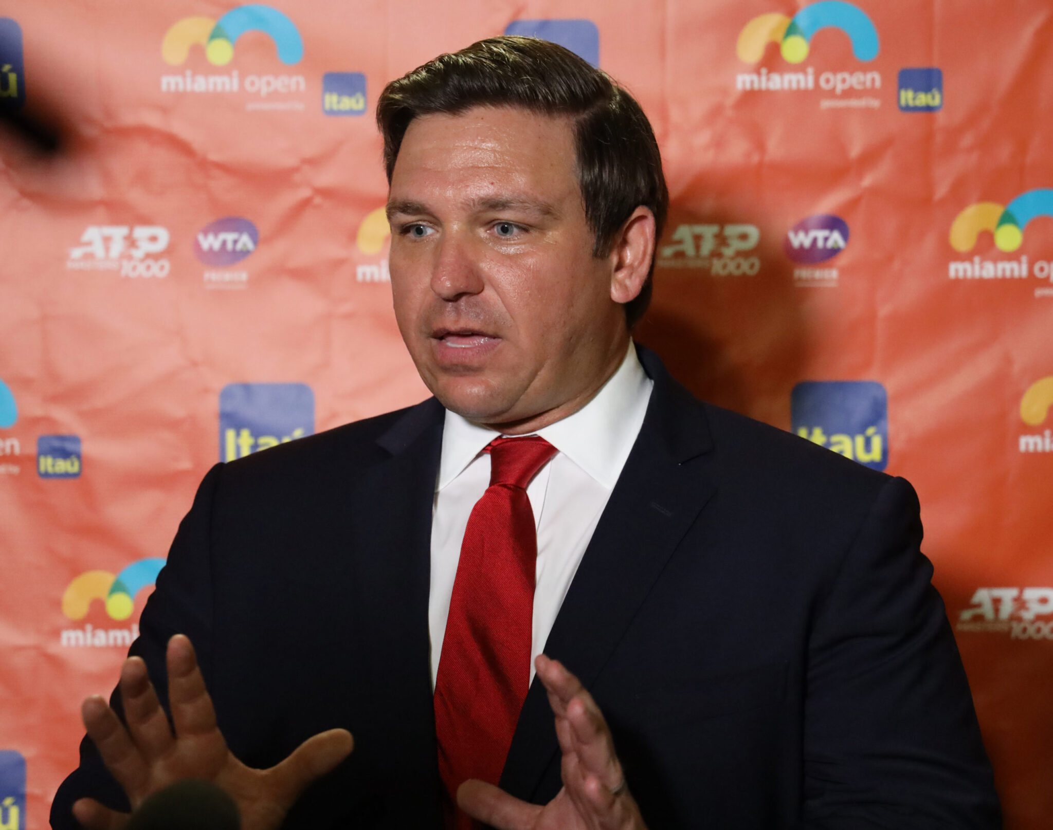Who Apologizes To DeSantis Johns Hopkins Study Finds Lockdowns 